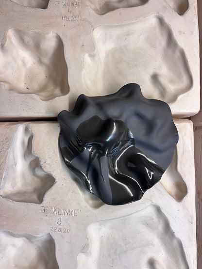 BOW BLK 2